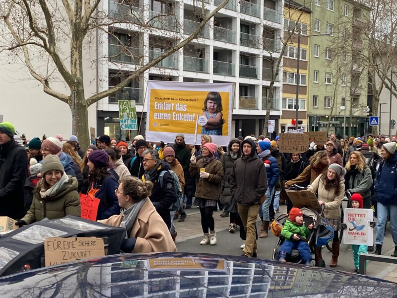 Banner Klimaschutz Klimastreik in Mainz