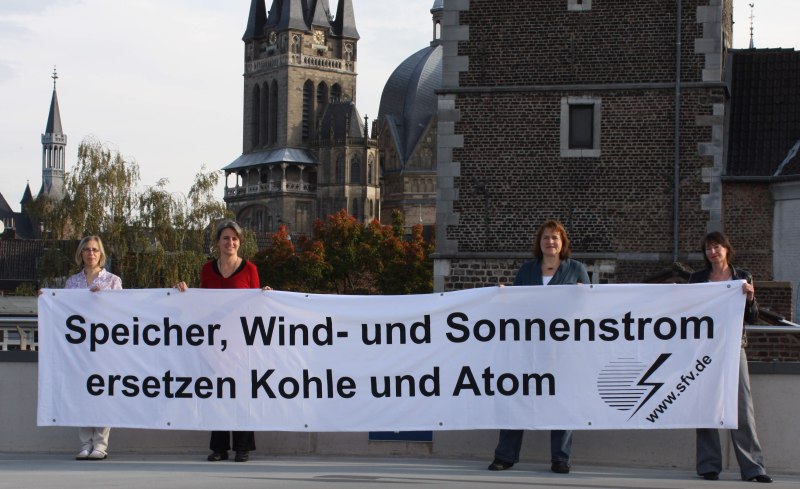 Demo Banner Speicher, Wind- und Sonnenstrom ersetzen Kohle und Atom